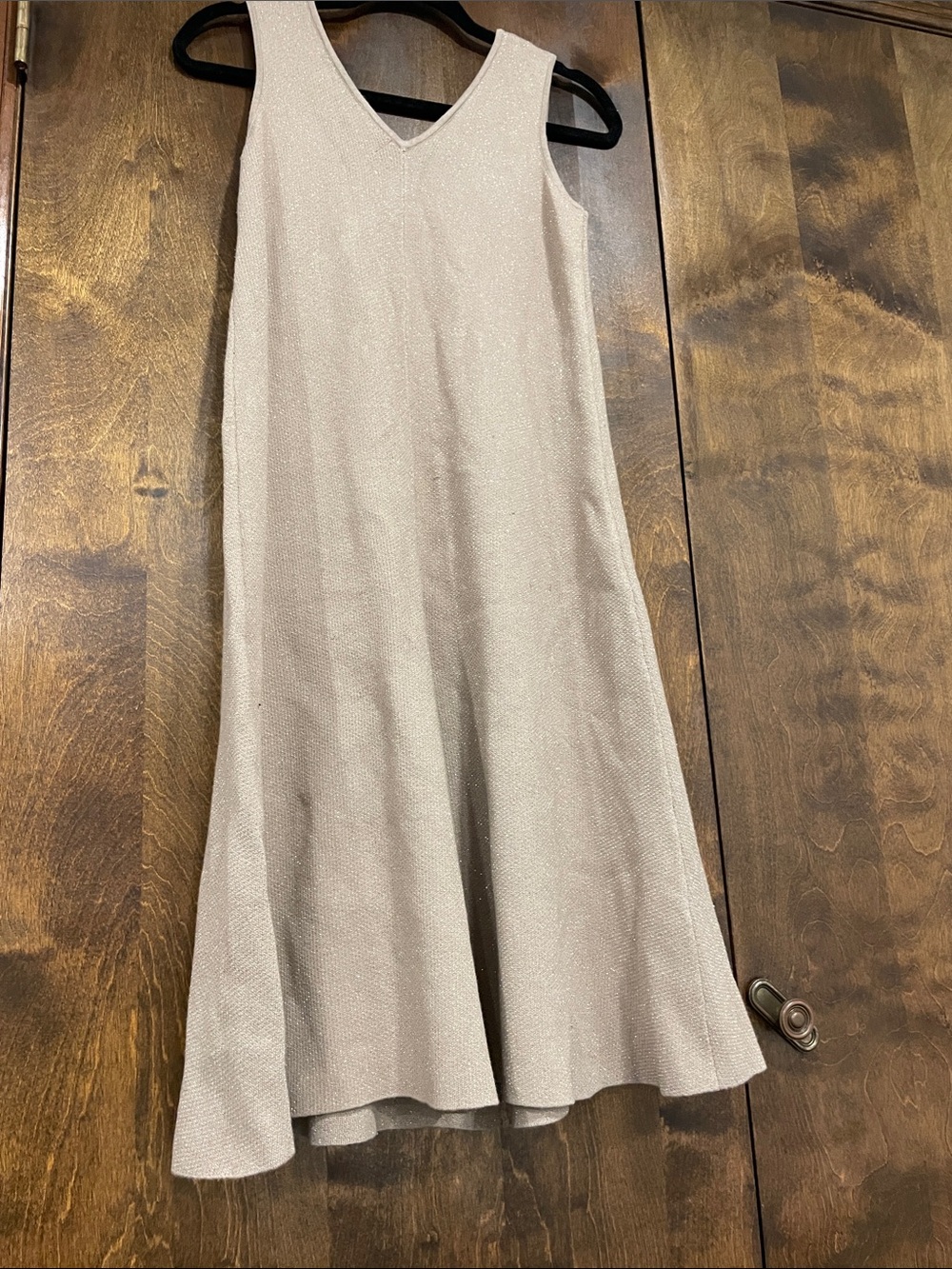Sleeveless V-Neck A-Line Midi Skirt in Light Beige